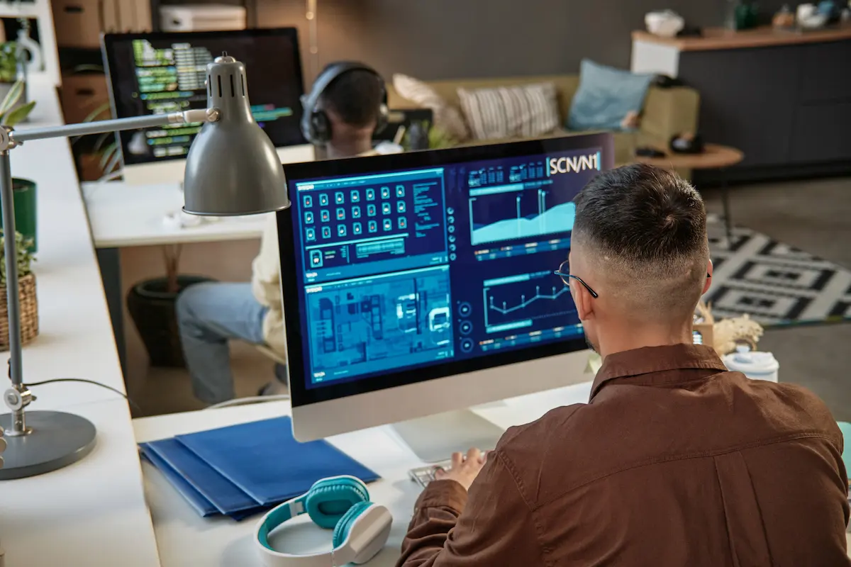 servicio de mantenimiento de software